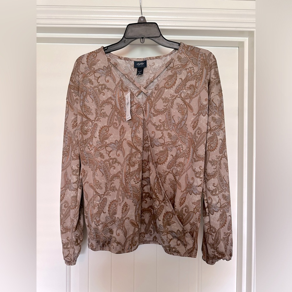 NWT Daytrip Long Sleeved Blouse Small